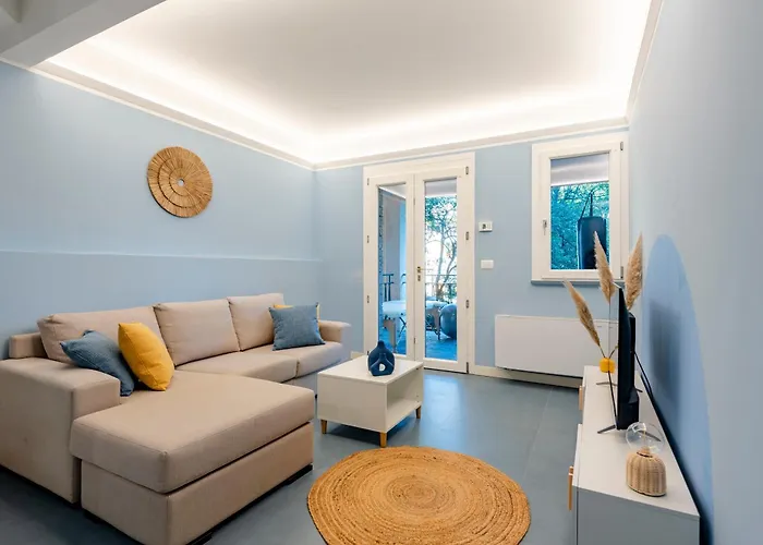 Macera Con Palestra E Golf * Рапалло