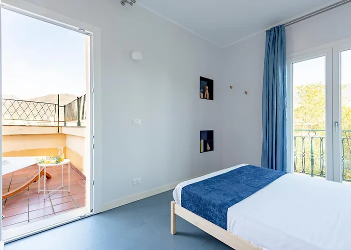 Macera Con Palestra E Golf * Рапалло