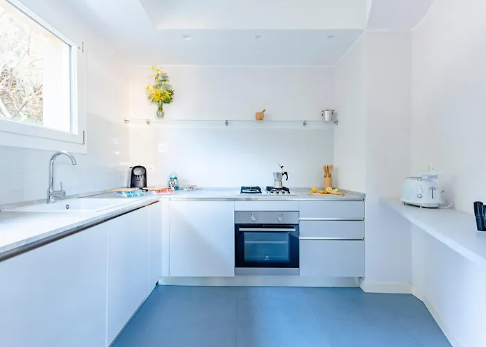 Macera Con Palestra E Golf *