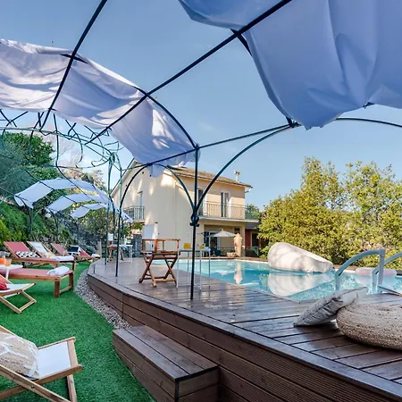 Βίλα Macera Con Palestra E Golf Ραπάλο